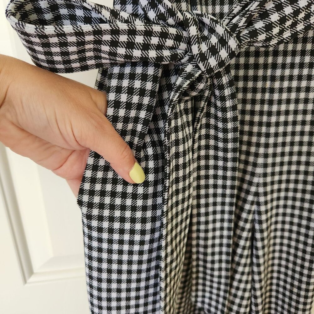 Calvin Klein Black & White Gingham Checkered Sleeveless Jumpsuit Fall Work - Picture 5 of 14